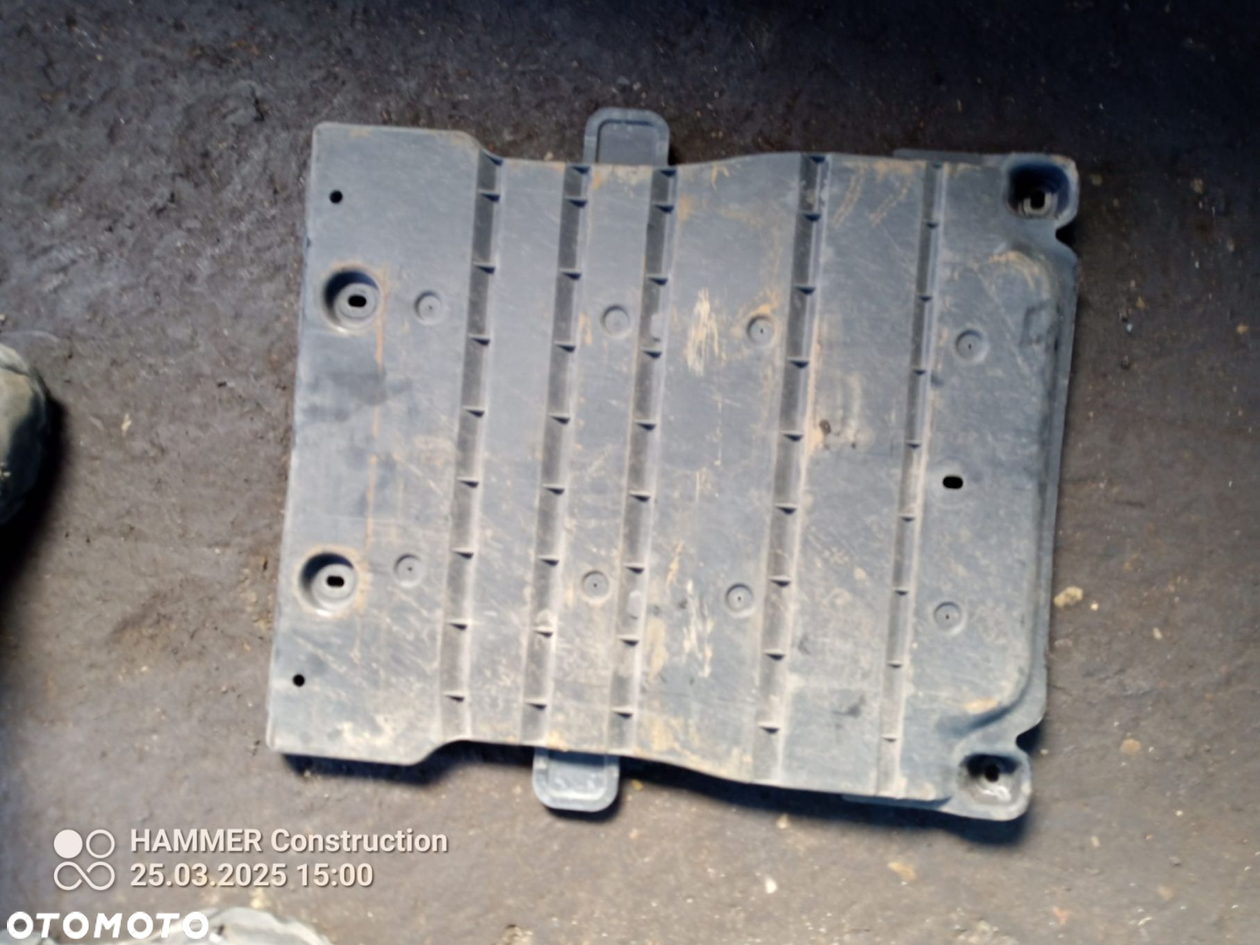 OSŁONA PODWOZIA OCTAVIA III 5E5 1.6 TDI 5Q0825201S 5Q0825202S 5Q0825230H  SKODA 2012-2016 - 2
