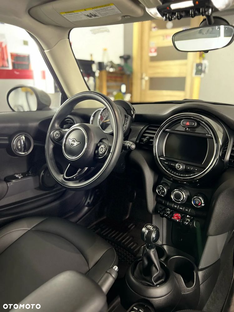 MINI Cooper - 6