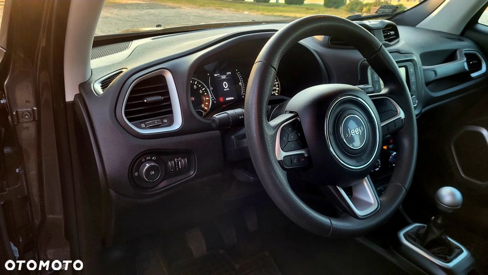 Jeep Renegade 1.6 E-TorQ Sport FWD - 10