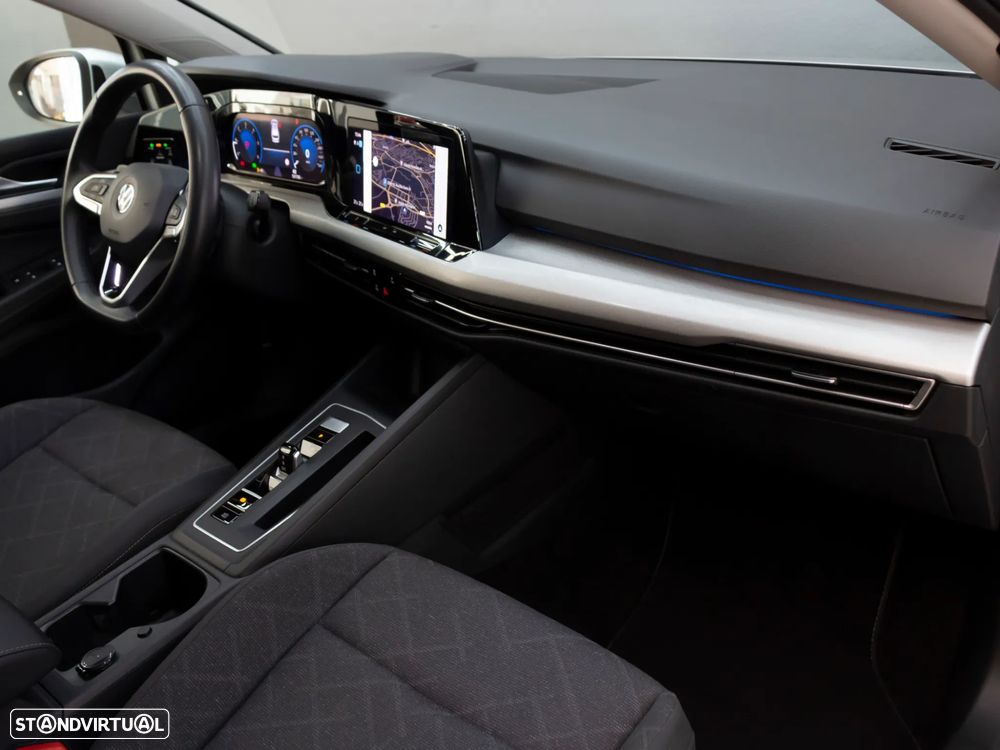 VW Golf Variant - 14