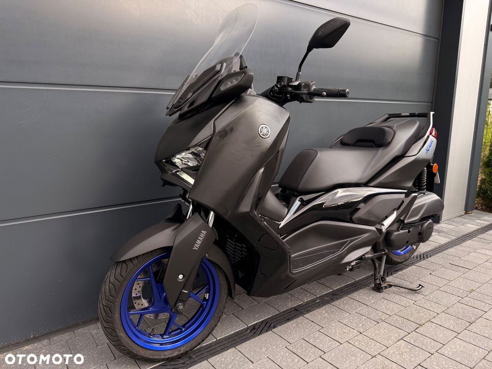 Yamaha X-max - 1