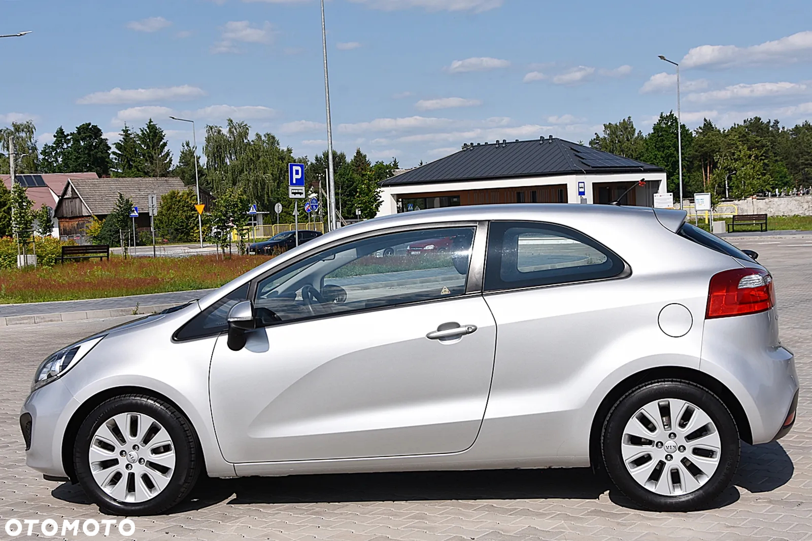 Kia Rio 1.2 Attract - 9