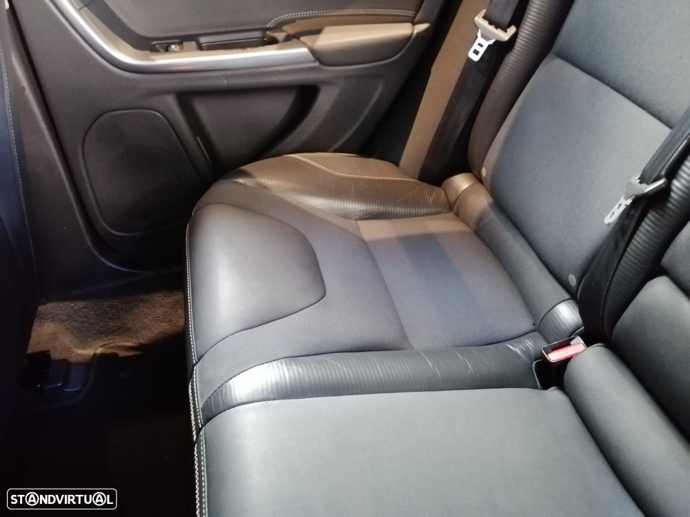 Volvo V60 - 24