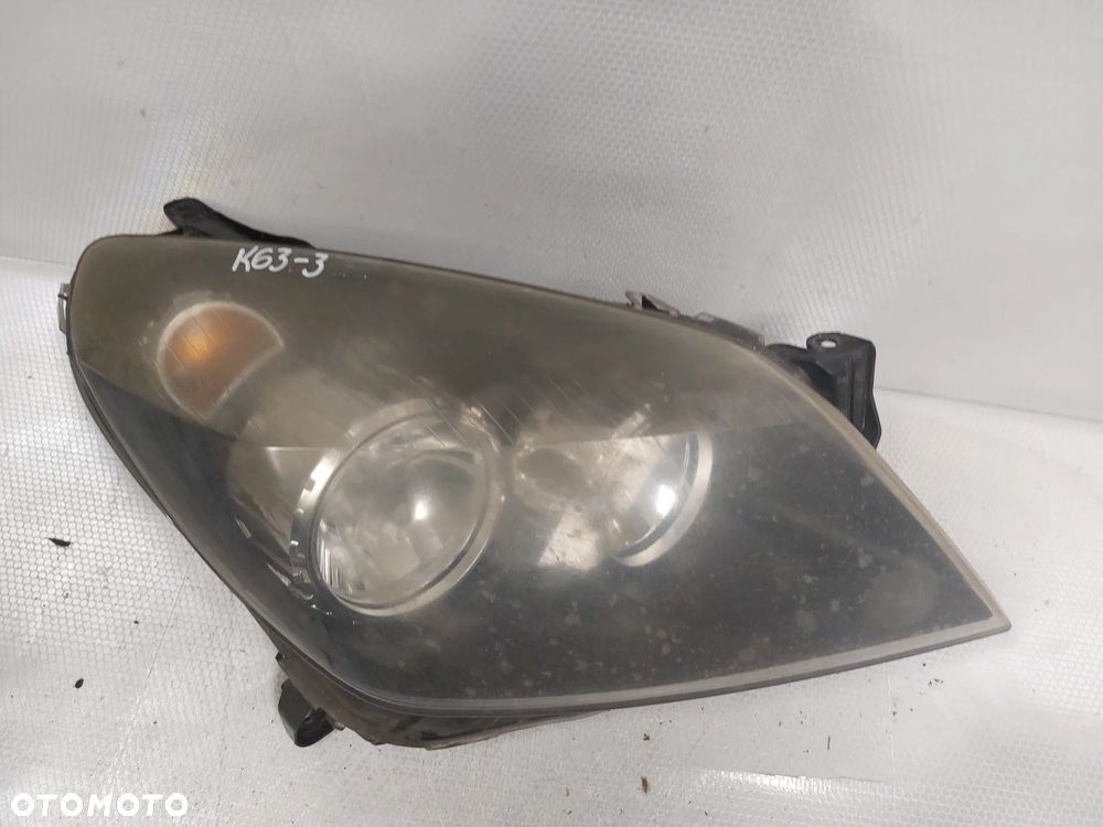 .  LAMPA PRZOD PRZEDNIA PRAWA OPEL ASTRA H - 1