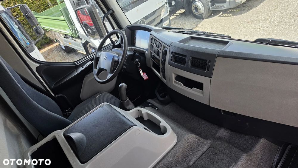 Volvo FE 260 4x2 Kiper/ Hds HIAB 122/11m/Pilot - 28