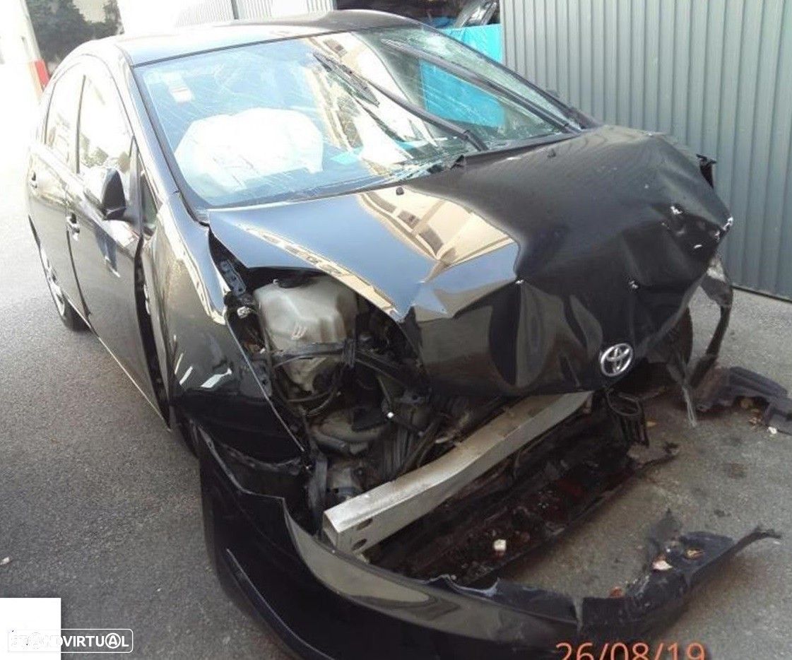 Toyota Prius Híbrido 1.5i de 2007 disponível para peças - 1