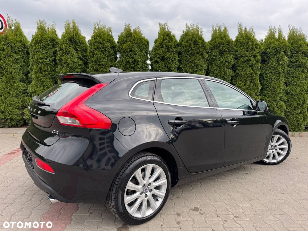 Volvo V40 D4 Geartronic Summum - 8