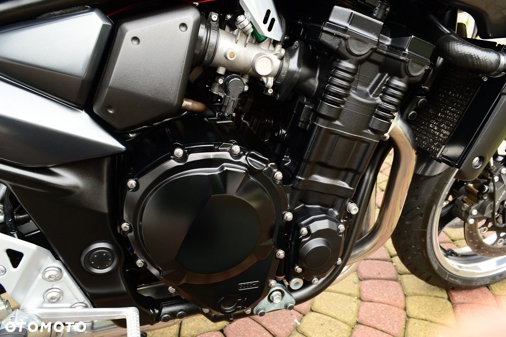 Suzuki Bandit - 20