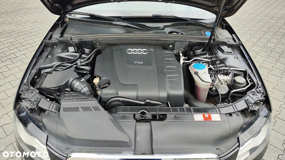 Audi A4 Avant 2.0 TDI DPF S line Sportpaket (plus) - 32