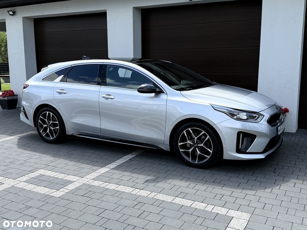 Kia ProCeed 1.5 T-GDI OPF GT LINE - 10