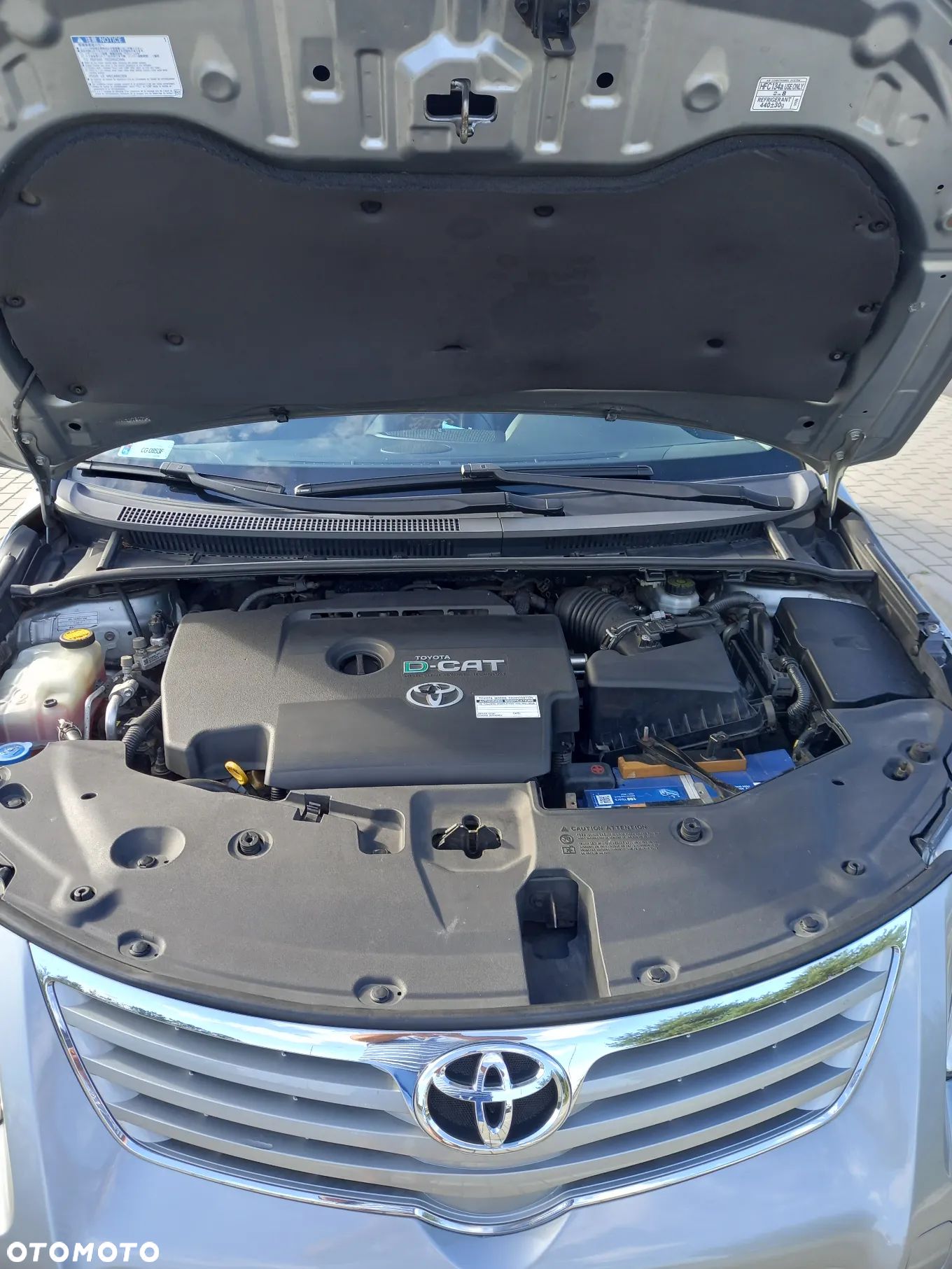Toyota Avensis 2.2 D-4D Sol NAVI - 1