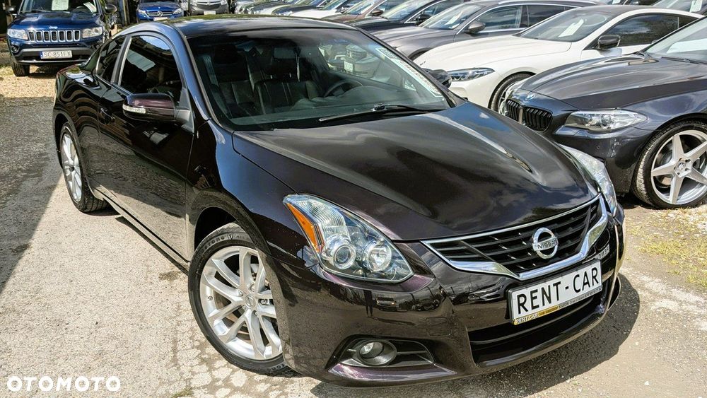 Nissan Altima - 6