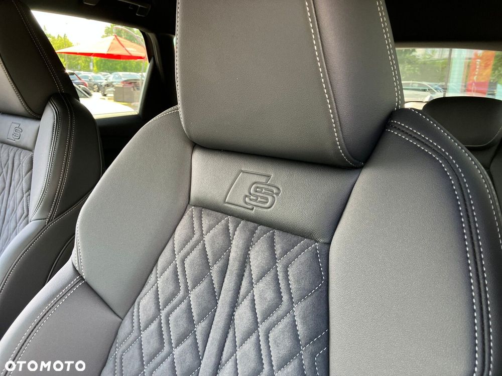 Audi Q4 e-tron 45 82kWh - 14