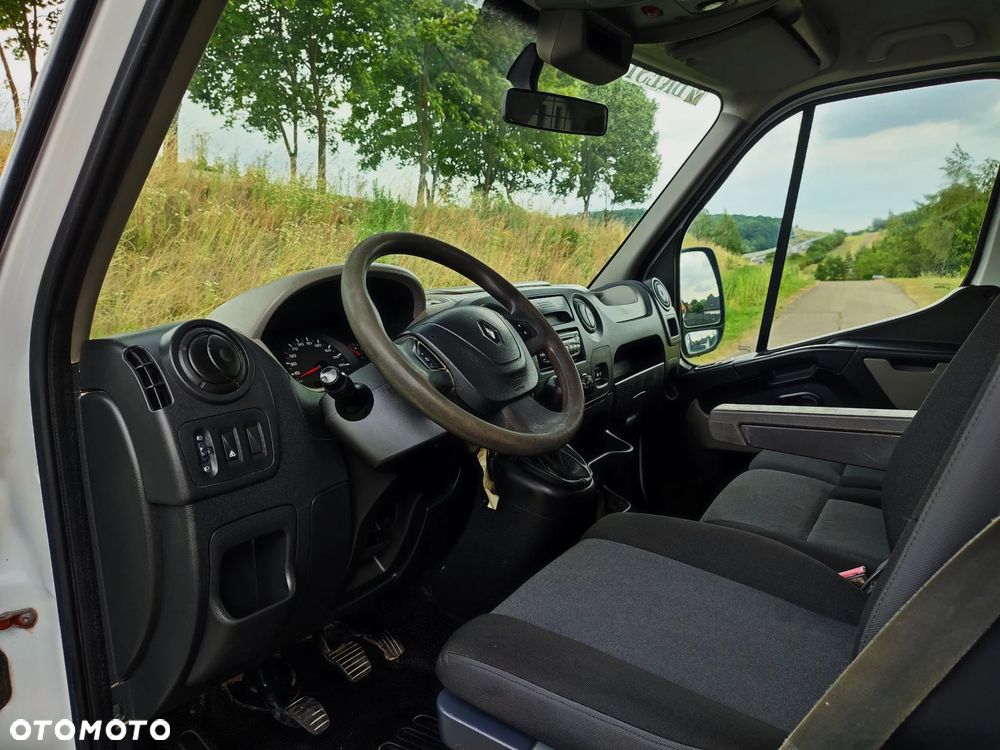 Renault Master - 17