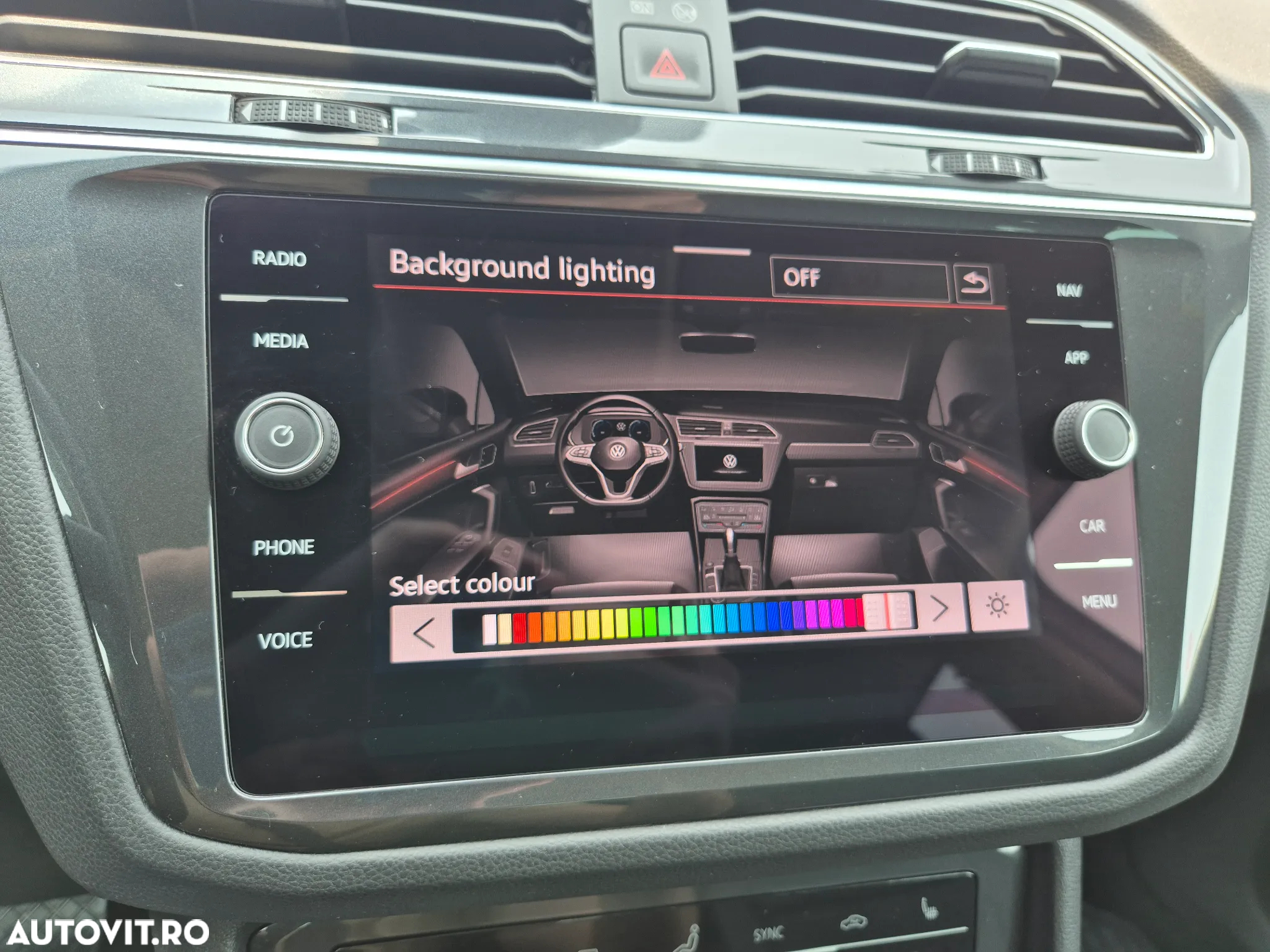 Volkswagen Tiguan 2.0 TDI SCR DSG Life - 21