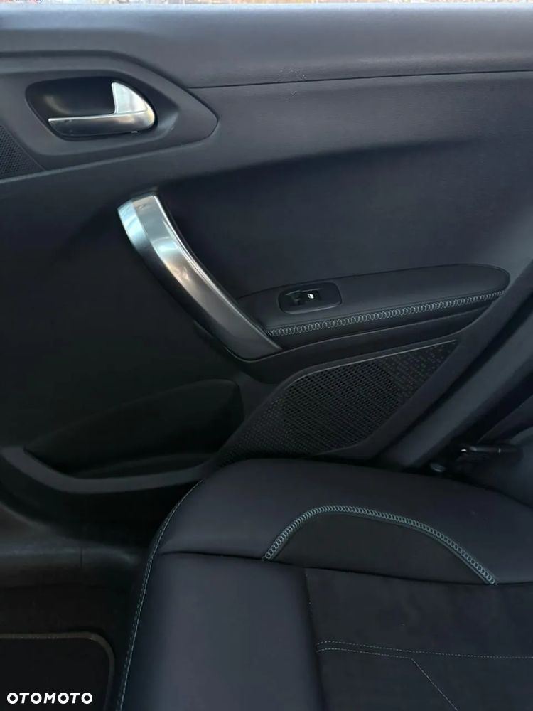 Peugeot 2008 1.2 Pure Tech Crossway S&S EAT6 - 11