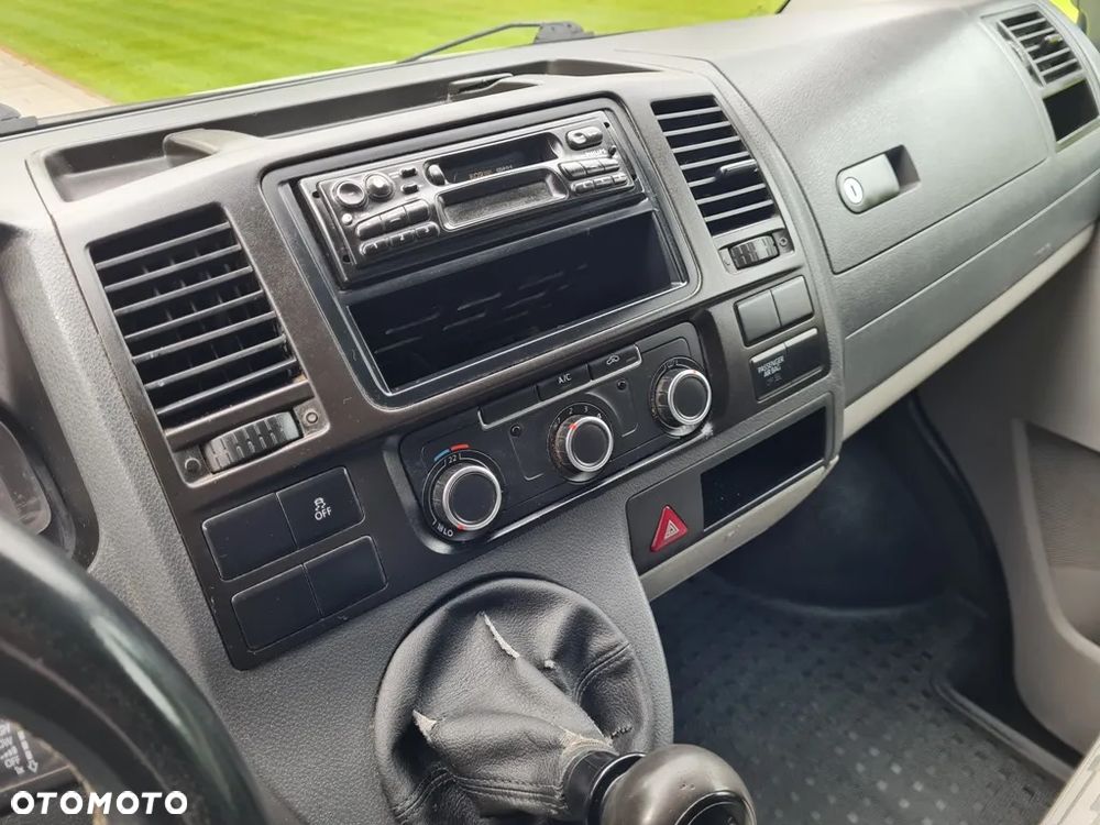 Volkswagen VW TRANSPORTER T5 LIFT DOKA 2,0 TDI - 21