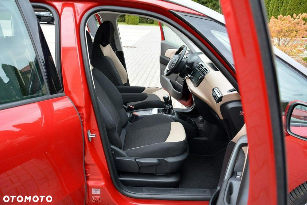 Citroën C4 Grand Picasso - 19