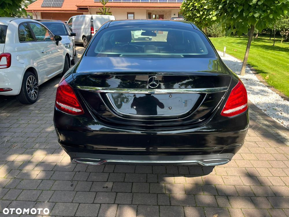 Mercedes-Benz Klasa C 220 (BlueTEC) d BlueEffICIENCY Edition 7G-TRONIC - 3