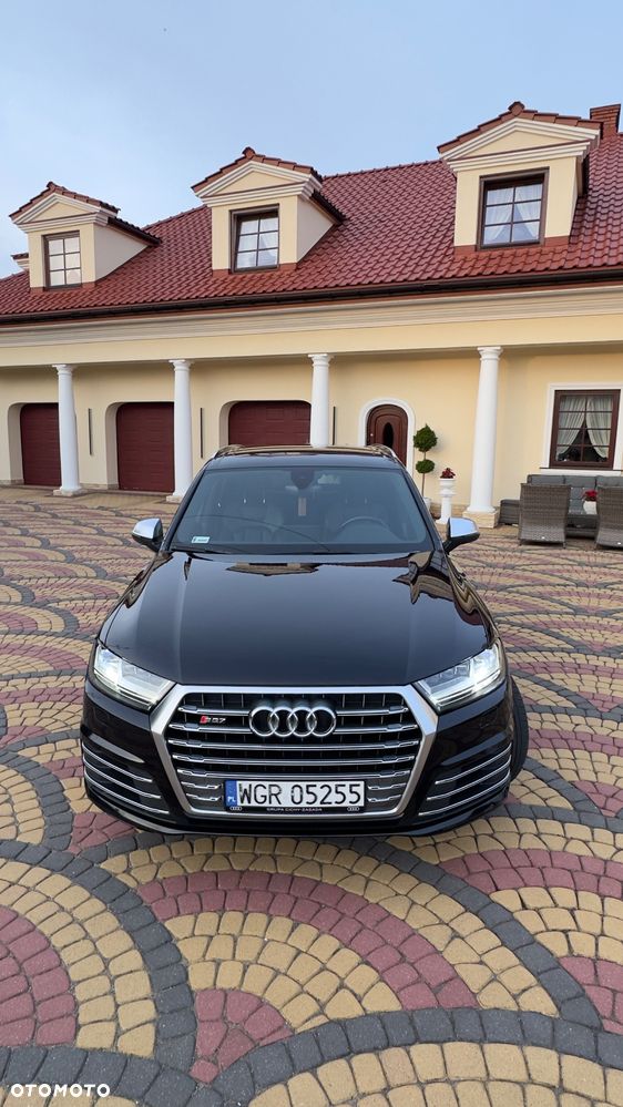 Audi SQ7 - 11
