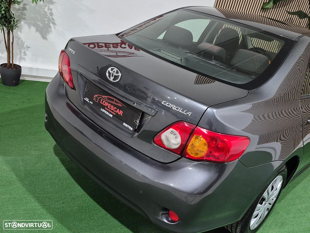 Toyota Corolla 1.33 VVT-i Luna+VSC - 8