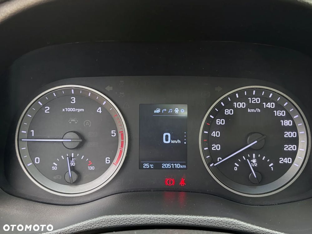 Hyundai Tucson blue 1.7 CRDi 2WD Advantage - 33