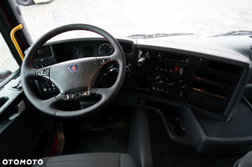 Scania G 410 / RETARDER / KOMPRESOR DO WYDMUCHYU MOUVEX / HYDRAULIKA / RETARDER / PEŁNY ADR / KLIMA POSTOJOWA - 29