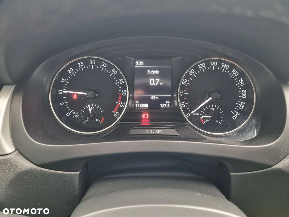 Skoda RAPID 1.4 TDI Ambition - 31