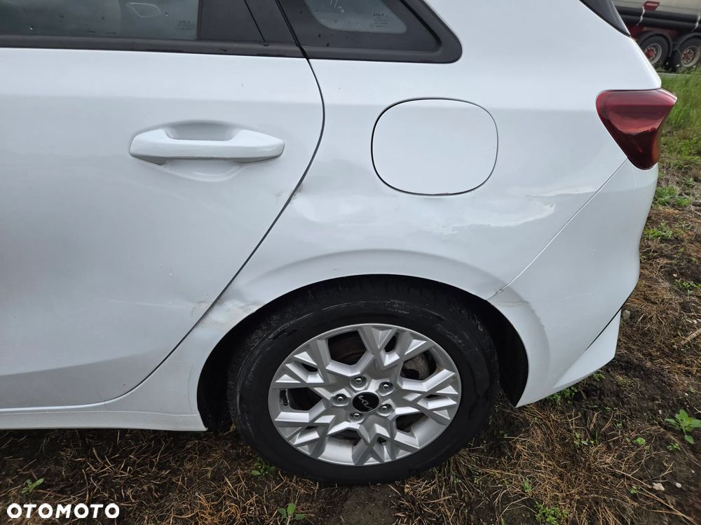 Kia Ceed 1.0 T-GDI 100 OPF Edition 7 - 9