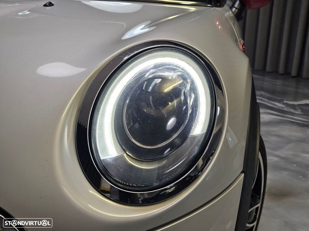 MINI 3 Portas John Cooper Works Aut. - 34