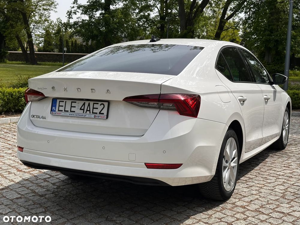 Skoda Octavia 2.0 TDI Ambition - 12