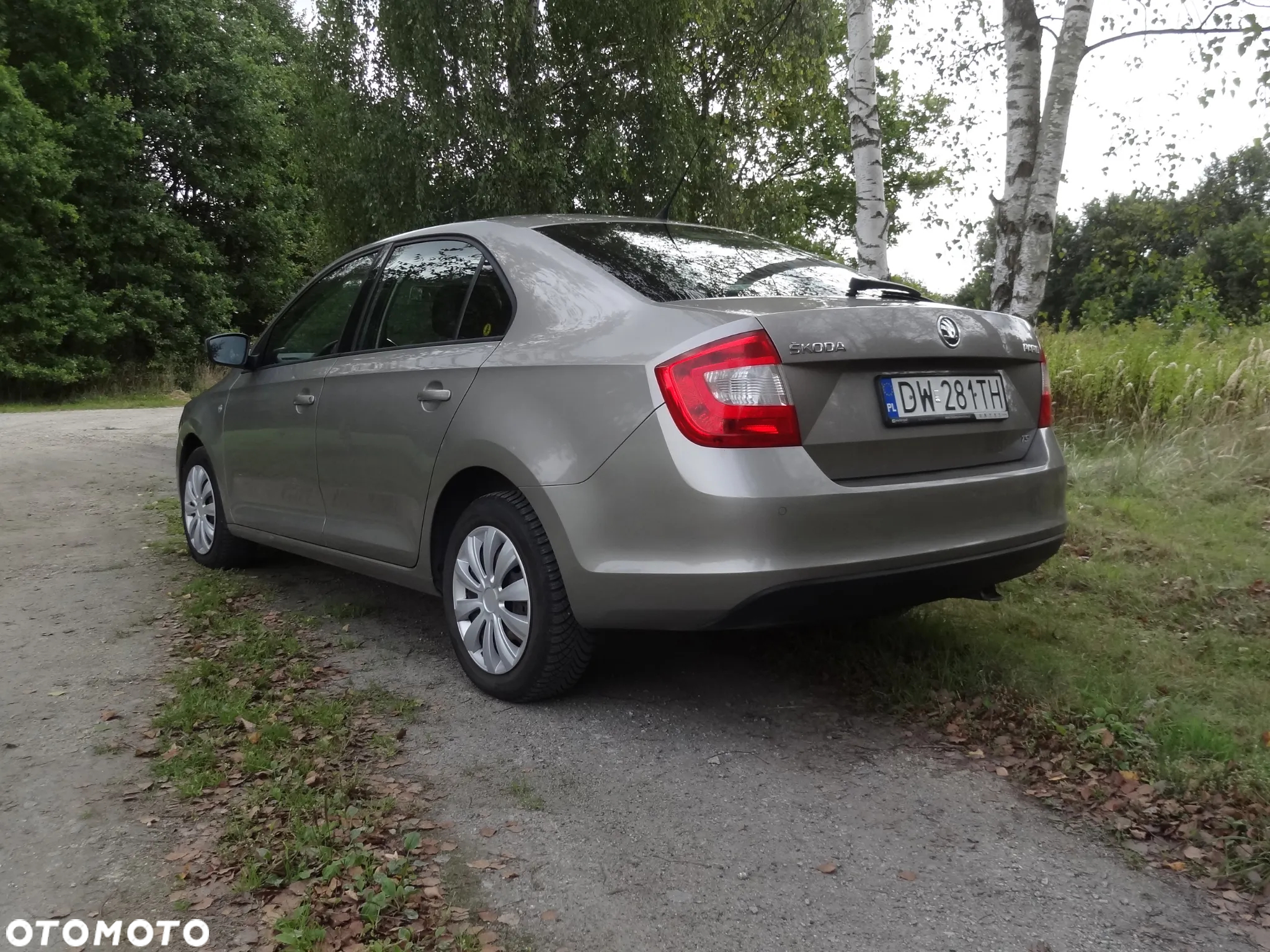 Skoda RAPID 1.2 TSI Active - 18