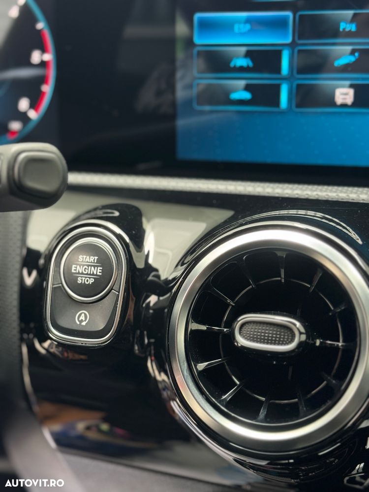 Mercedes-Benz CLA - 34