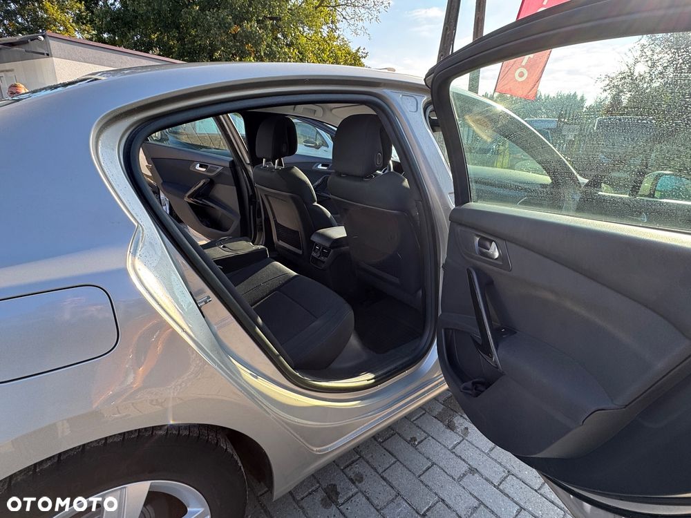 Peugeot 508 HDi FAP 140 Active - 11