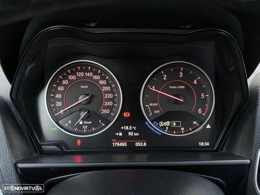 BMW 116 d Pack M - 29