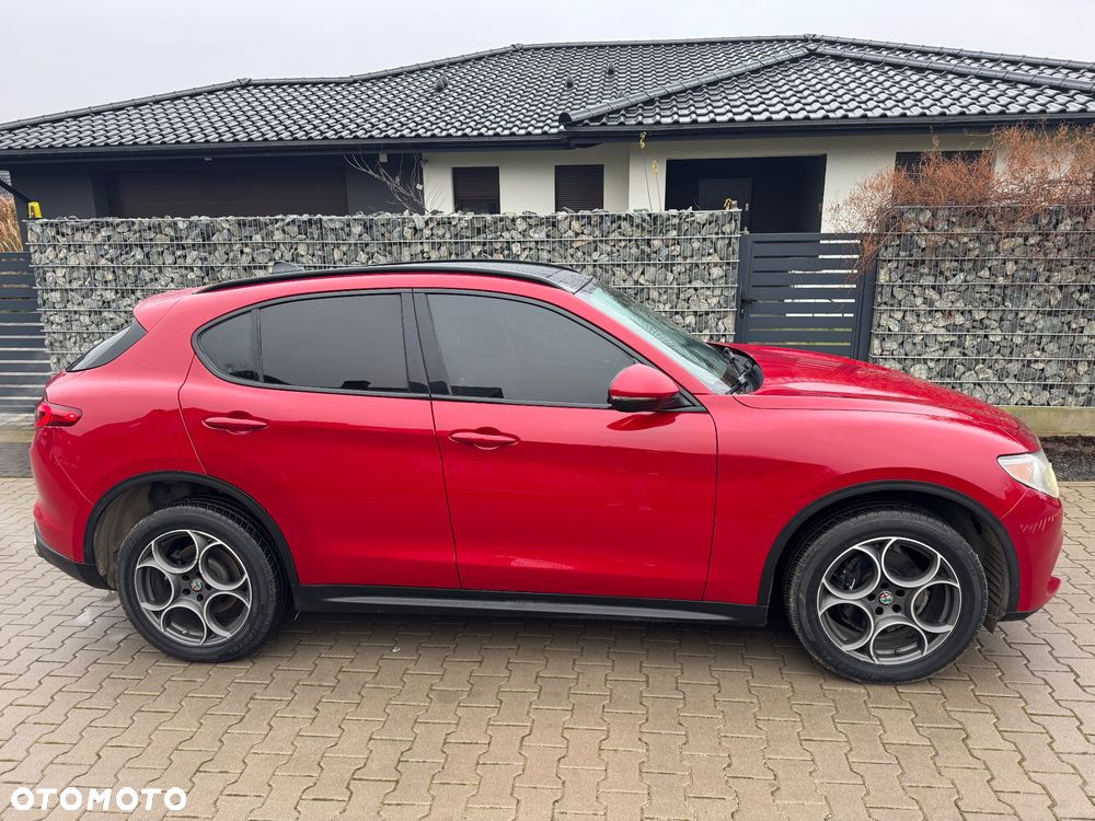 Alfa Romeo Stelvio 2.0 Turbo 16V AT8-Q4 Super - 5