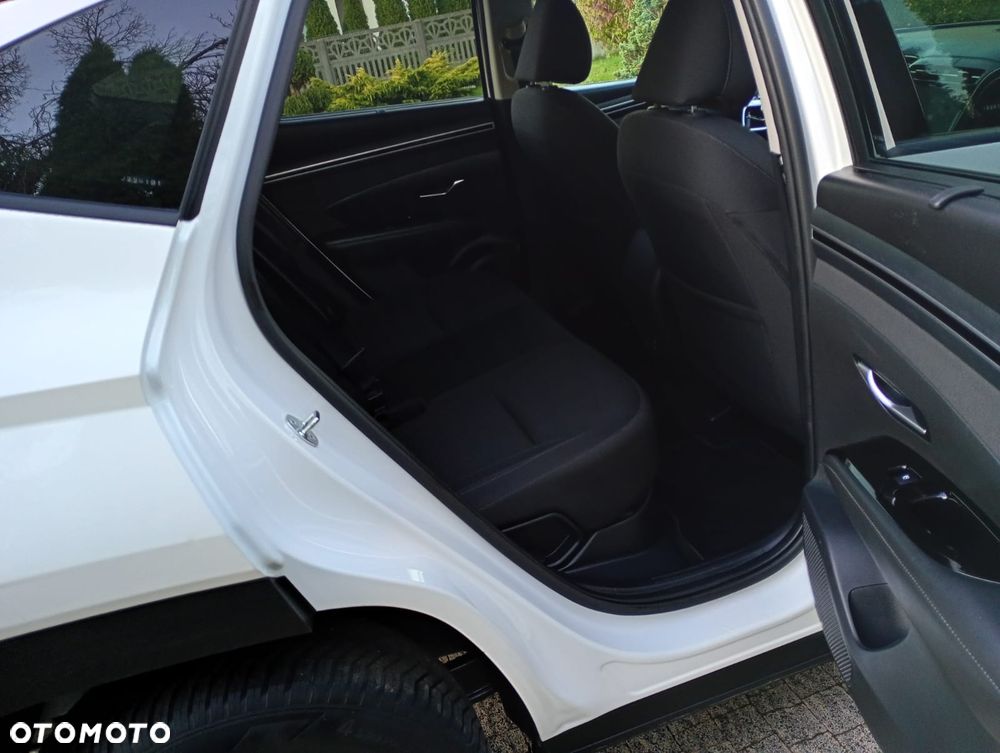 Hyundai Tucson 1.6 T-GDi HEV 2WD Trend - 17
