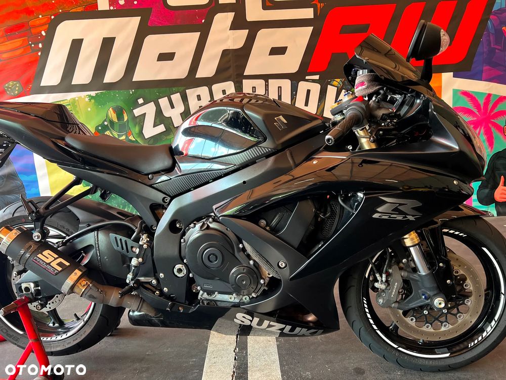 Suzuki GSX-R - 8