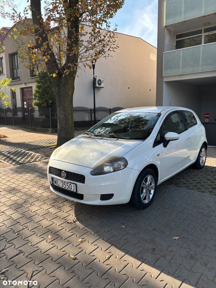 Fiat Grande Punto 1.4 8V Active - 6
