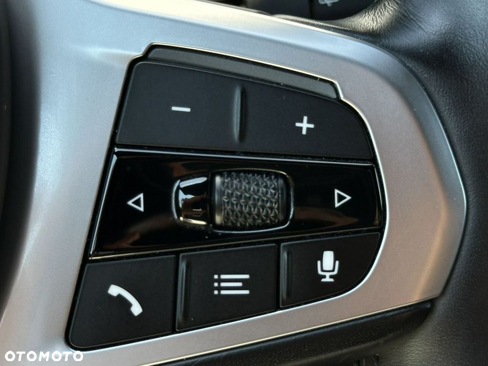 BMW Seria 5 - 24