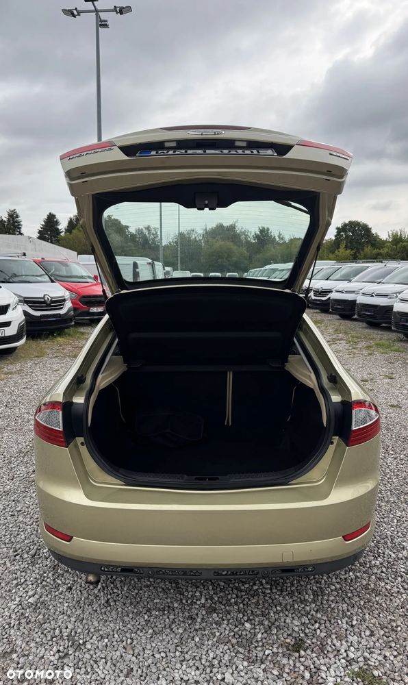 Ford Mondeo 2.0 TDCi Ghia X - 3