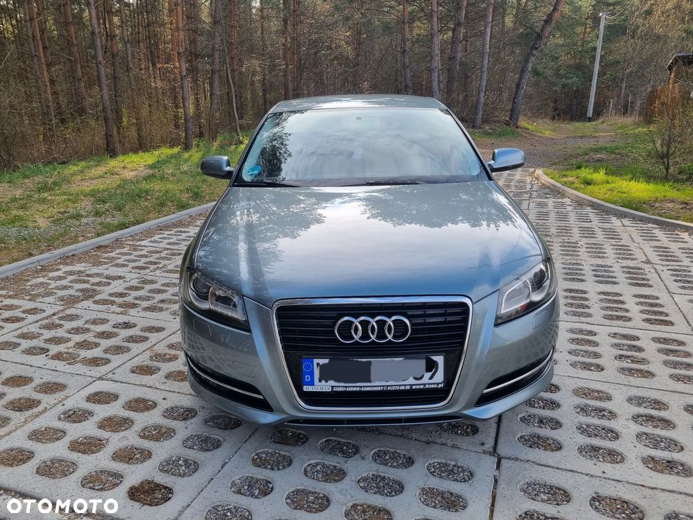 Audi A3 Sportback 2.0 TDI DPF Ambiente - 4