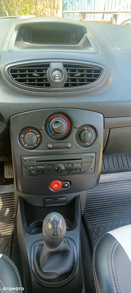 Renault Clio 1.2 16V Authentique Euro5 - 5