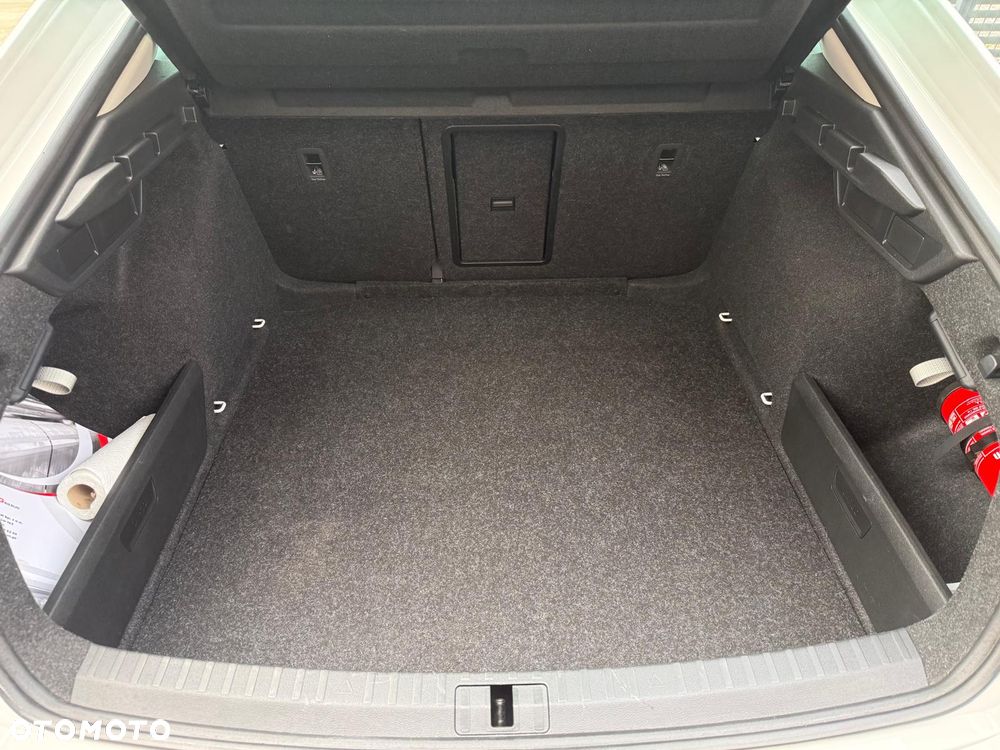 Skoda Octavia 2.0 TDI Style DSG - 5