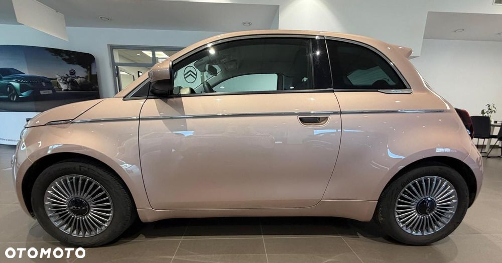 Fiat 500e - 22