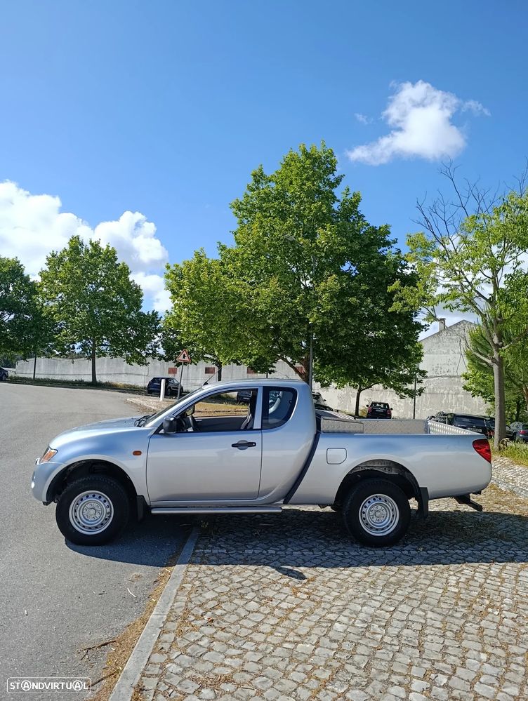 Mitsubishi L200 Pick Up 4x4 Invite Club Cab - 3
