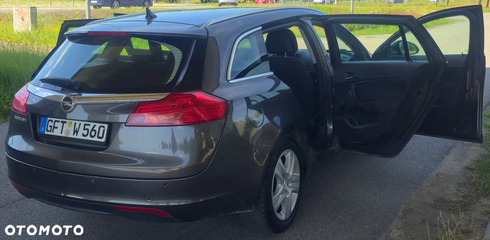 Opel Insignia 1.6 - 16