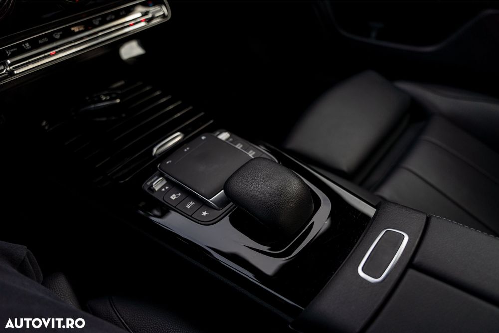 Mercedes-Benz A 180 7G-DCT Progressive Advanced - 18