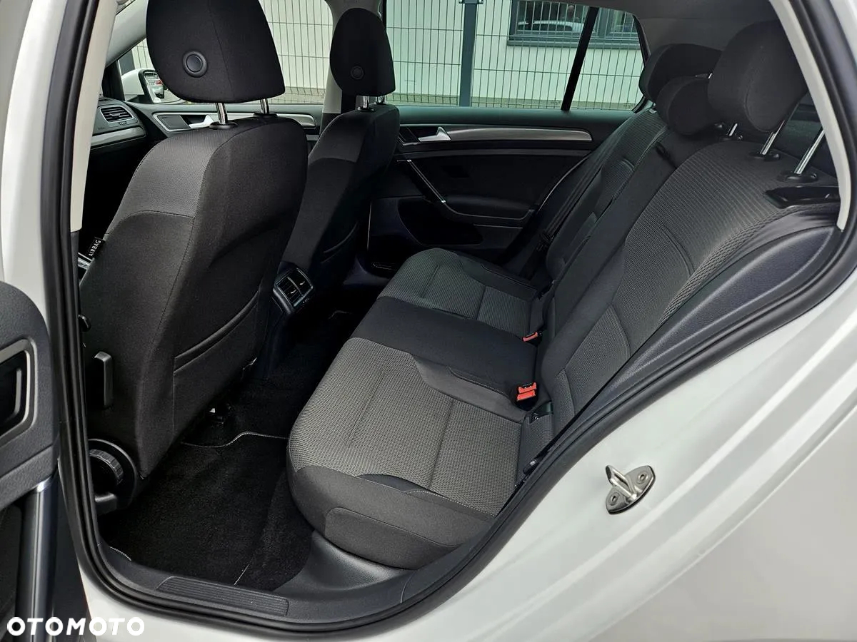 Volkswagen Golf VII 1.4 TSI BMT Highline - 21