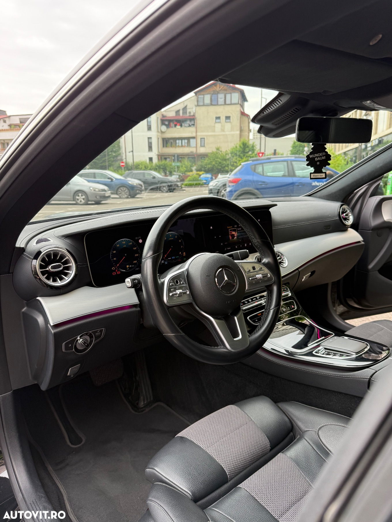Mercedes-Benz CLS 450 4MATIC Aut - 10
